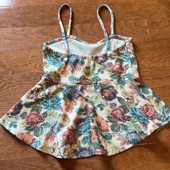Small fit and flare floral tank top size small by Painted Threads - Picture 4 of 6